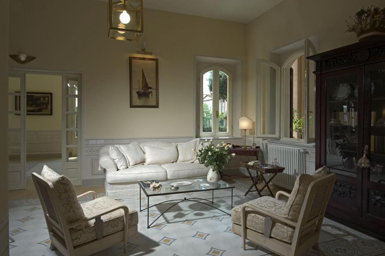 מרינה די פיאטרסנטה Villa Signori מראה חיצוני תמונה